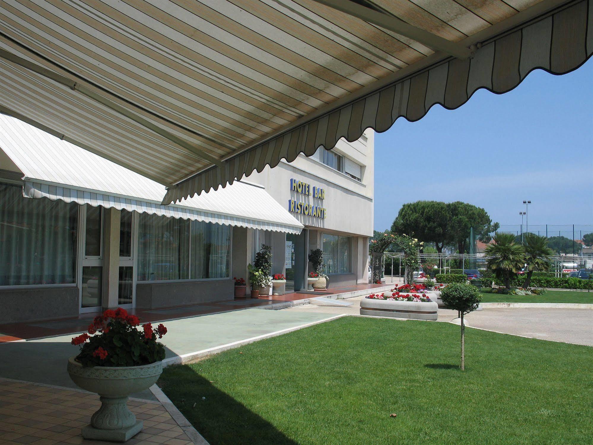 Hotel Miramare Pescara Extérieur photo