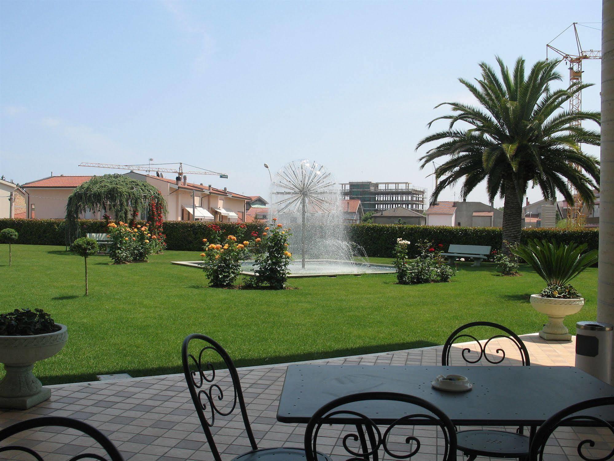 Hotel Miramare Pescara Extérieur photo