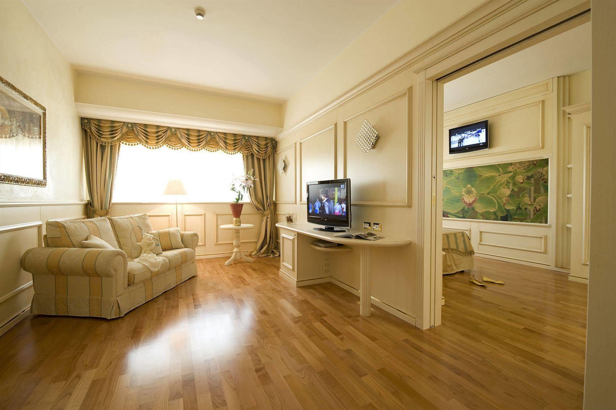Hotel Miramare Pescara Extérieur photo